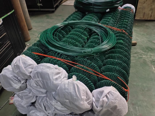 سياج ربط السلسلة التجارية المجلفن PVC 2x2m