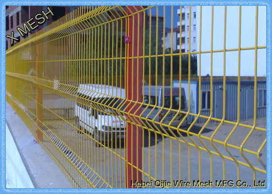 3D PVC المغلفة الأخضر الصلب سياج الأمن ، 5.0MM شبكة أسلاك السياج لوحات