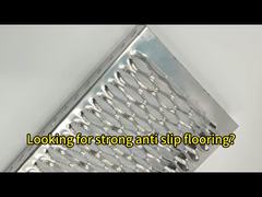 الصفيحة المسالكية المثقوبة المغمورة بالحرارة الشبكة المعدنية المختلطة للسلامة الشباك الممر مضاد للصدأ