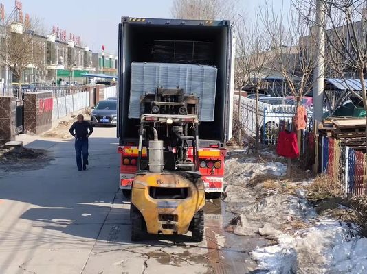 سياج التسليح الخرساني الصلب المجلفن شبكة سلكية ملحومة 2-6 مم