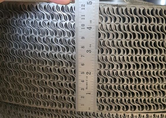 1.15mm-1.2mm سمك الشبكة المعدنية المثقوبة الشريط المعدني المثقب لصنع الأقفاص