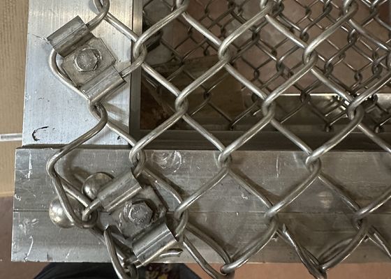 الفولاذ المقاوم للصدأ 316L سلسلة وصلة السياج القماش الحائط الحدود الفولاذ المغلف