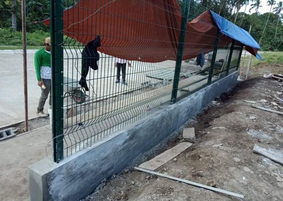 3d الحاجز المعدني المنحني Pvc مغلفة شبكة لحام للحديقة