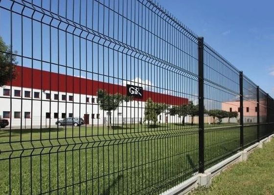 PVC مغلفة مغلفة مصفوفة 3D الانحناء المنحني سلك شبكة السياج