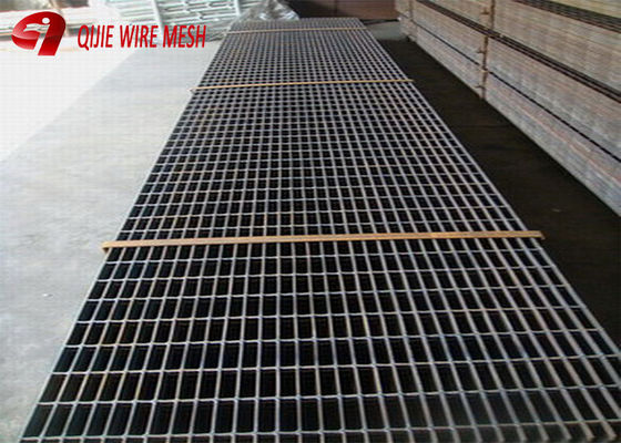 30X5mm الحديد المتدلية المتدلية الحديدية المنسدلة الحديقة الشواية العمل الثقيل المقاوم للصدأ / المغلف للشريط
