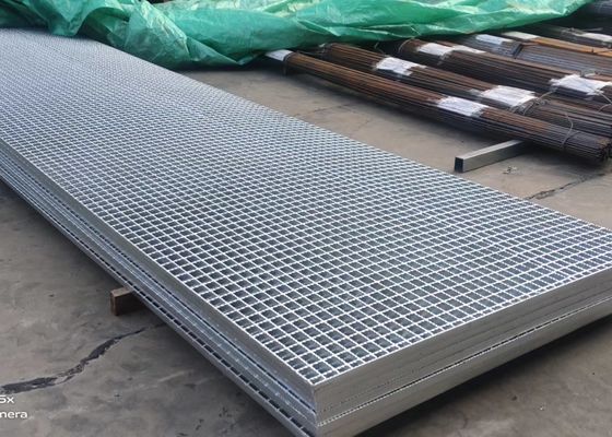 30X5mm الحديد المتدلية المتدلية الحديدية المنسدلة الحديقة الشواية العمل الثقيل المقاوم للصدأ / المغلف للشريط