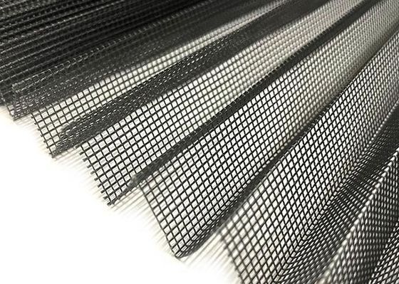 شاشة البعوض المطوية باللون الأسود 18 × 16 شبكة 2.4 متر عرض × 10 متر طويلة