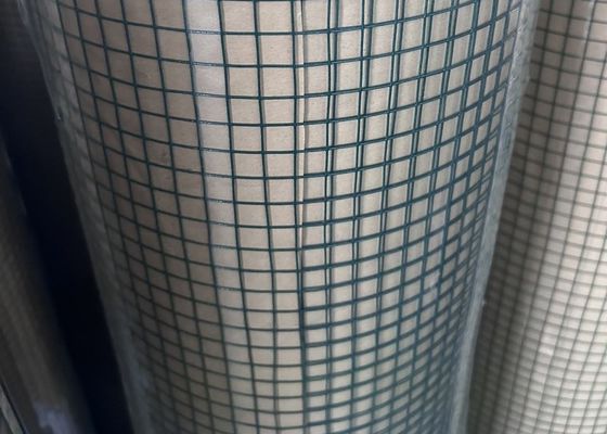 0.5-2mm 1/2x1 / 2 1x1 لفات شبكة سلكية ملحومة مربعة مجلفنة