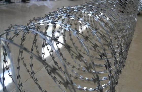 600 ملم HDG BTO-16 5 مشابك 100 حلقة الحدود المضادة للتسلق باستخدام سلك الحلاقة الحاوية