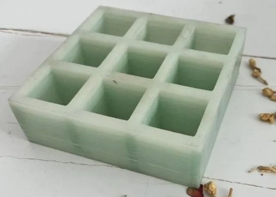 38 ملم سمك FRP Pultruded شبكة مع سطح جريت وبرميل تثبيت تركيب