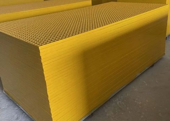 شبك فايبر جلاس (FRP) مضاد للانزلاق، جمالي، صديق للبيئة، مادة صناعية عالية الجودة