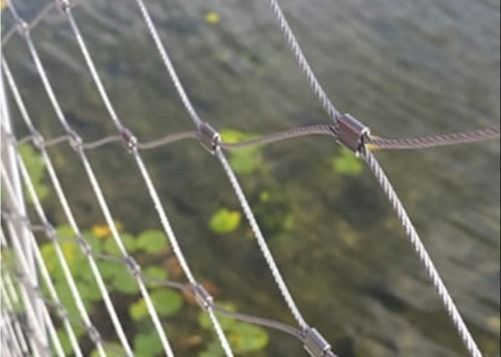 الحبل الحديدي من الفولاذ المقاوم للصدأ