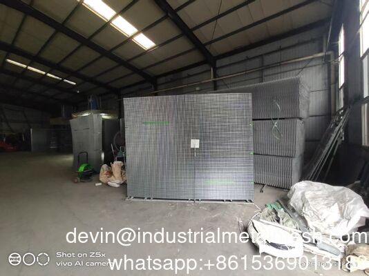 3.4mm Wire*15cm Mesh *1.22*2.44 Black welded Wire Mesh Panel للكندا