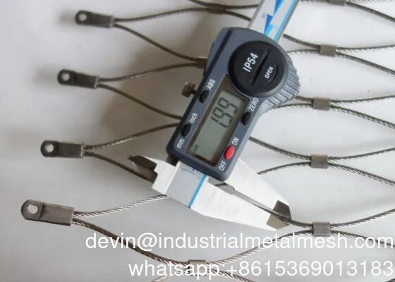 ديكور سياج شبكي ماسي للحيوانات في حديقة الحيوان من الفولاذ المقاوم للصدأ X-Tend