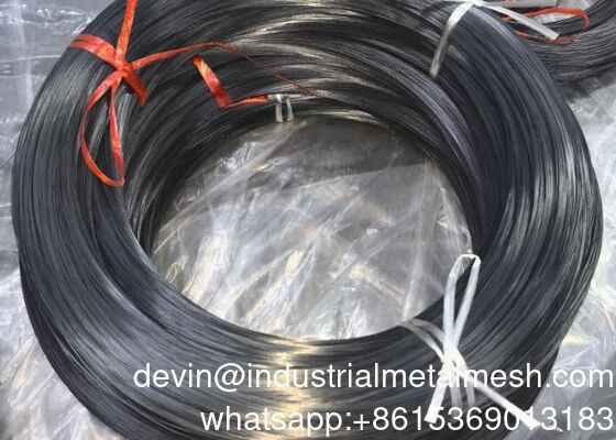 سلك فولاذي كربوني عالي الشد 1770-2200 ميجا باسكال، سلك فولاذي أسود بفرشاة، 0.30-1.0 ملم