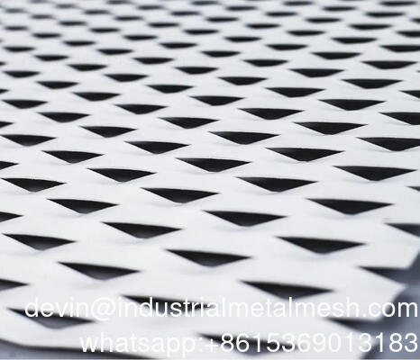 صفائح معدنية من شبك الأسلاك الماسية الموسعة المصنوعة من الألومنيوم PVDF