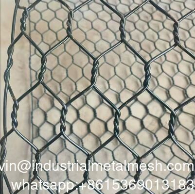 2.5mm مقاومة للأشعة فوق البنفسجية البوليستر الشبكة الستة الأطراف لمكافحة التآكل وحماية المنحدر