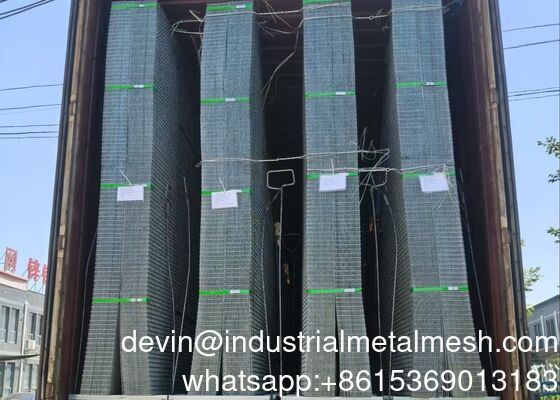 لوحة شبكية فولاذية ملحومة مطلية بـ PVC عالية الجودة للبيئات البحرية
