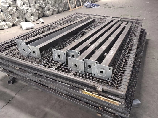 5mm 75x150mm سياج معدني منحني في الهواء الطلق ديكور 3D الانحناء