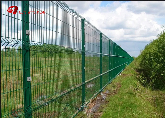 مكافحة تسلق PVC المغلفة لوحات شبكة أسلاك السياج 1530mm 1830mm 2030mm للألوان المتعددة