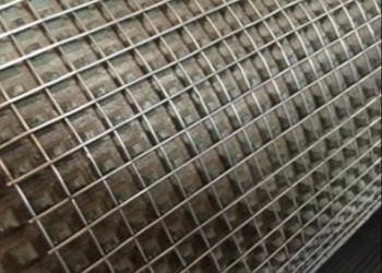 SUS 304 و 316 شبكة سلكية ملحومة بحجم ثقب من 1/2 بوصة إلى 3 بوصة