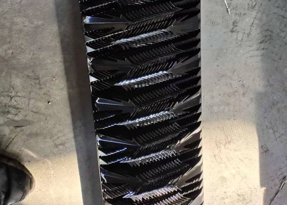 مسحوق الطلاء كبير مكافحة تسلق 2 مم جدار الأمن المسامير