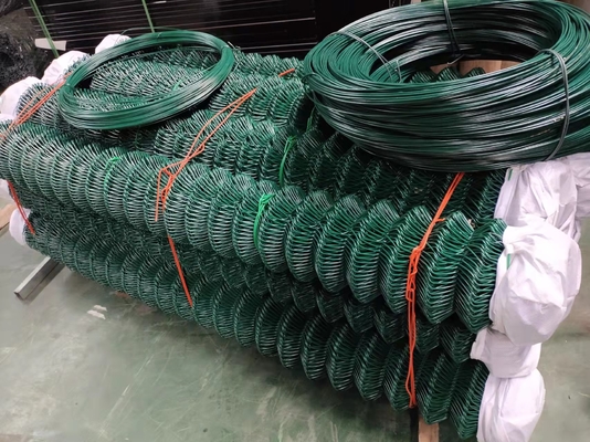 10 Gauge 2in فتح السور الأخضر سلسلة الارتباط لملاعب البيسبول
